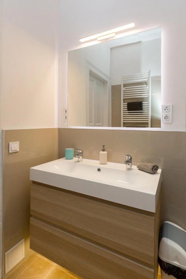 Kresz Geza 29 Westend Station 2 Bedrooms+Living Ac Budapeszt Zewnętrze zdjęcie